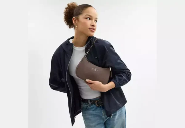 Bolso de hombro Teri en lona de la firma - Imagen 10